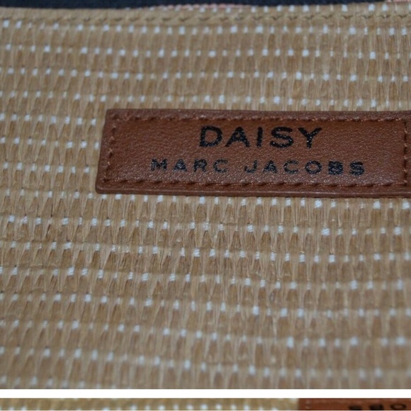 Mark jacobs , woven straw like wristlet/ cosmetic pouch - Picture 2 of 4